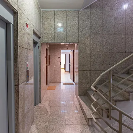 Spacious 2 Private Combined In 1 *
