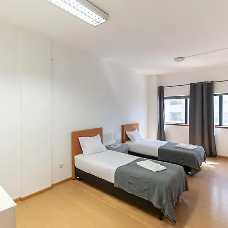 Spacious 2 Private Combined In 1 * Porto