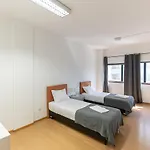 Spacious * Porto